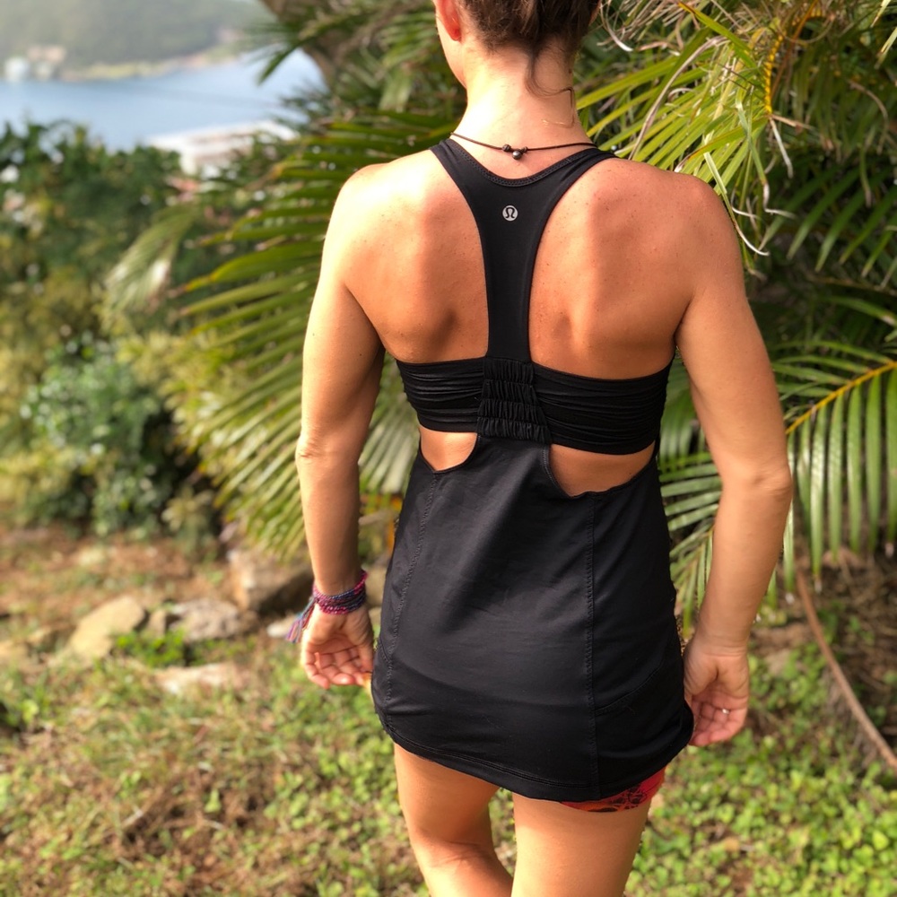 Lululemon tank